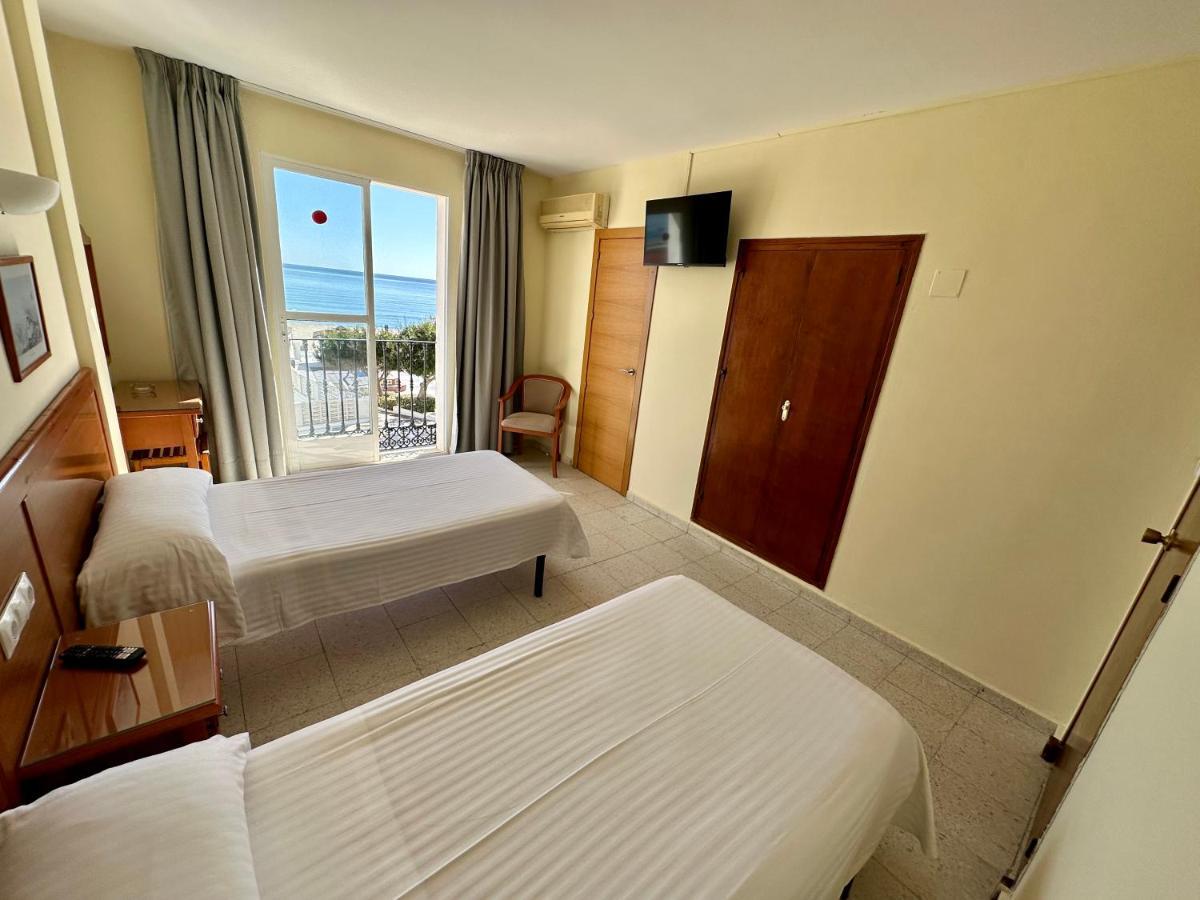Hotel Cabello Torremolinos Exterior photo