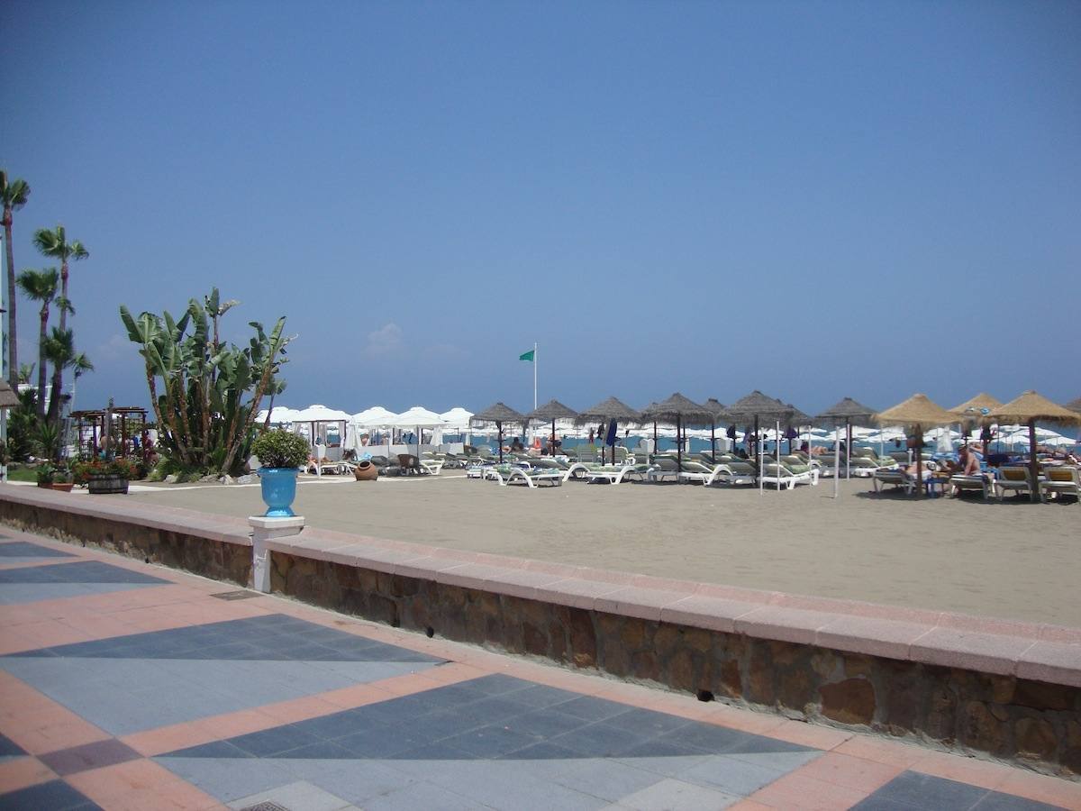 Hotel Cabello Torremolinos Exterior photo