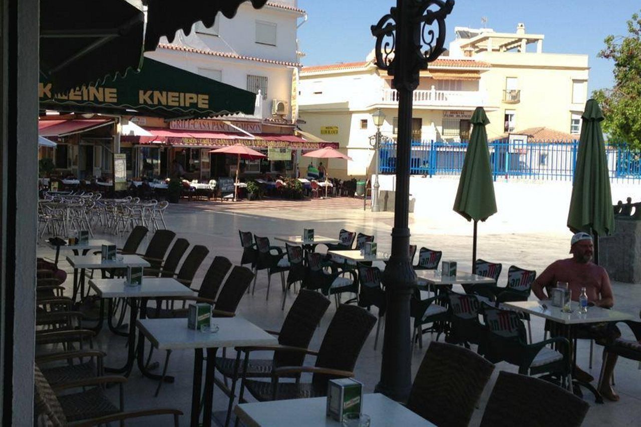 Hotel Cabello Torremolinos Exterior photo